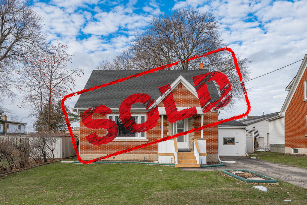 Updated Detached Kitchener Home 446 Ephraim St. Red Brick Real