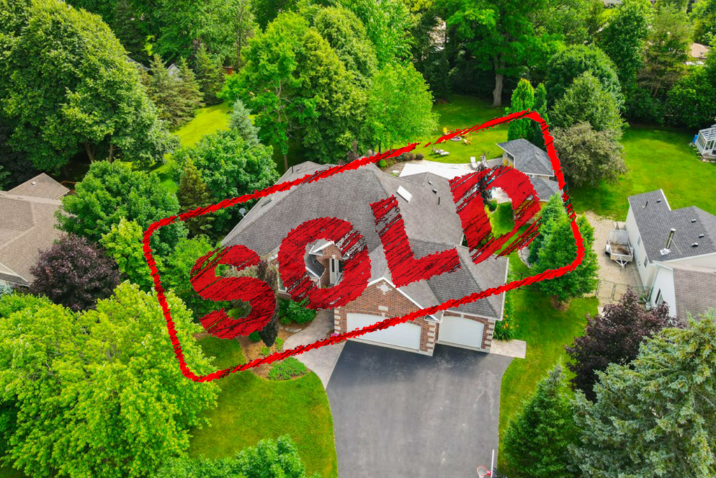 Exquisite Bungalow 11 Sunnybrae Cres. Red Brick Real Estate Brokerage