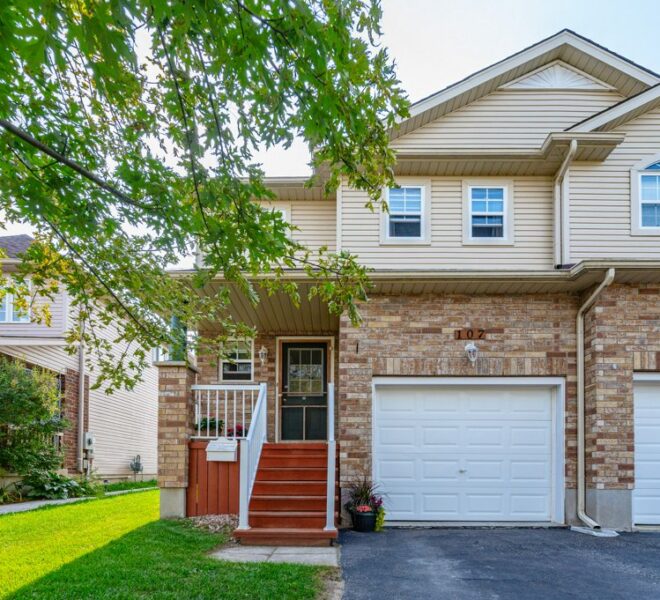 Listings Red Brick Real Estate Brokerage