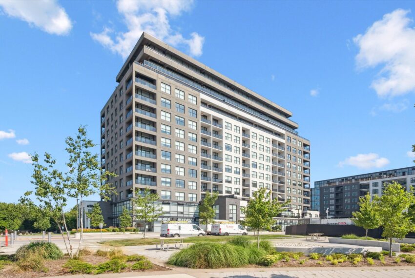 01-Gordon St unit 705 001