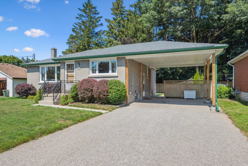 05-Speedvale Ave E 005