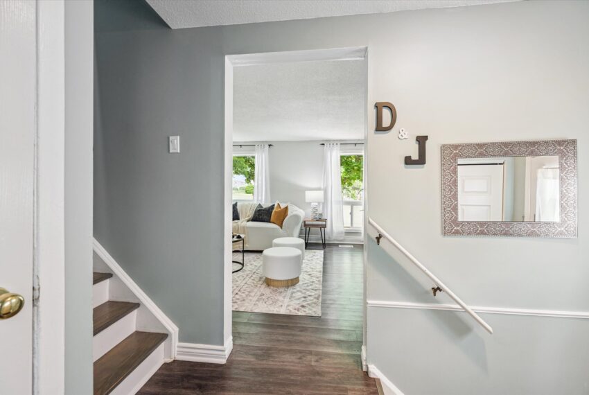 11-Willow Rd 006