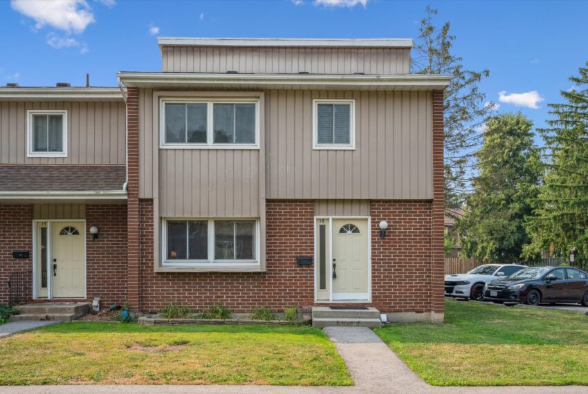 01-University Ave E 001