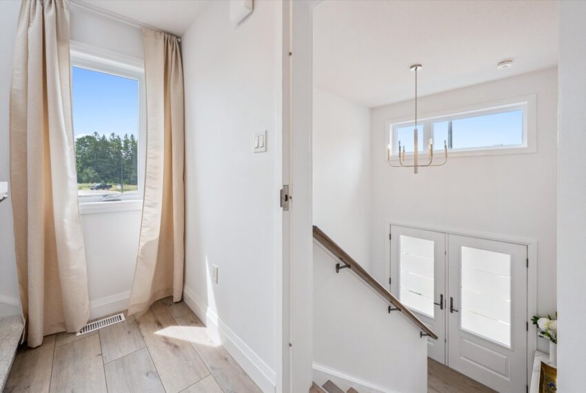 07-Bridge Cres Unit 10 007