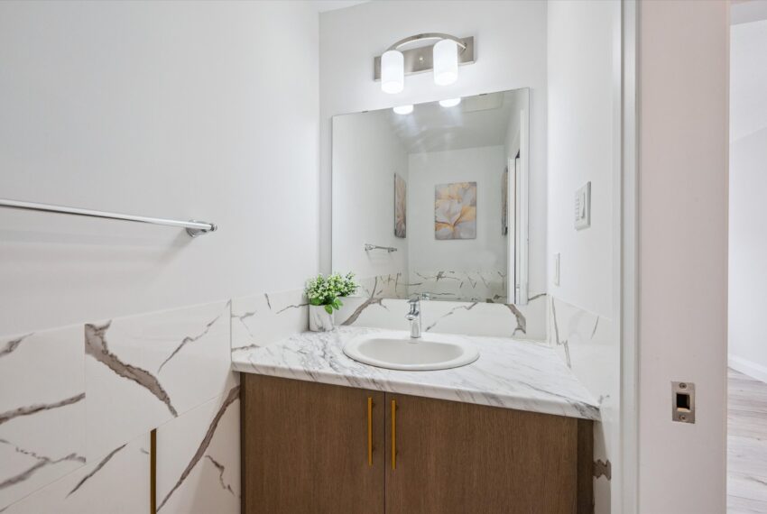 19-Bridge Cres Unit 10 019