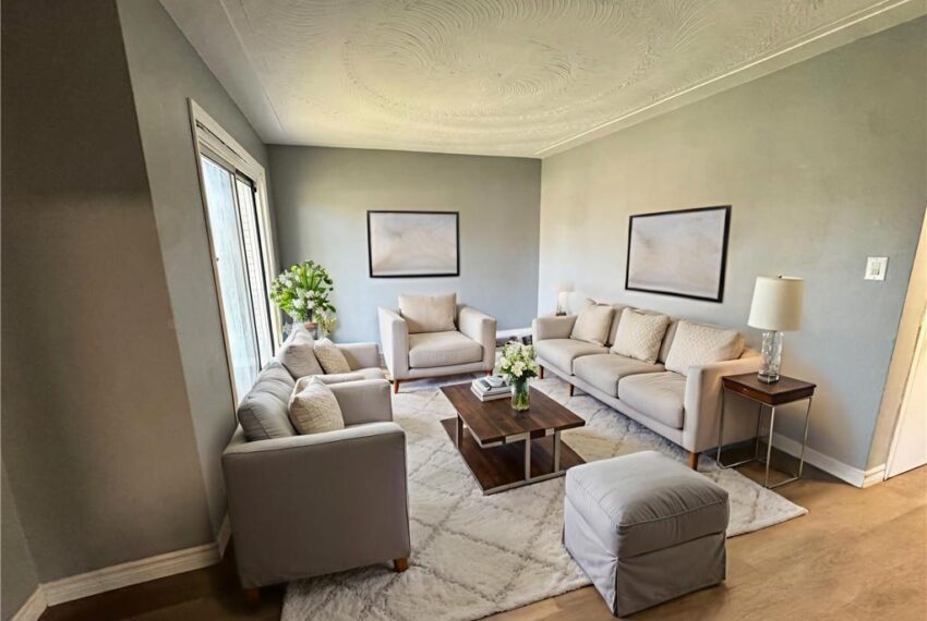 05-Living Room Staged