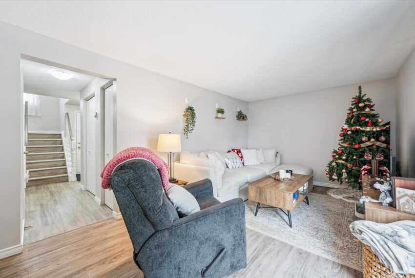 09-Marksam Rd Unit 41 009