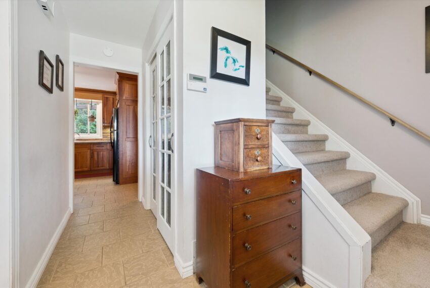 07-Westbury Crescent 007