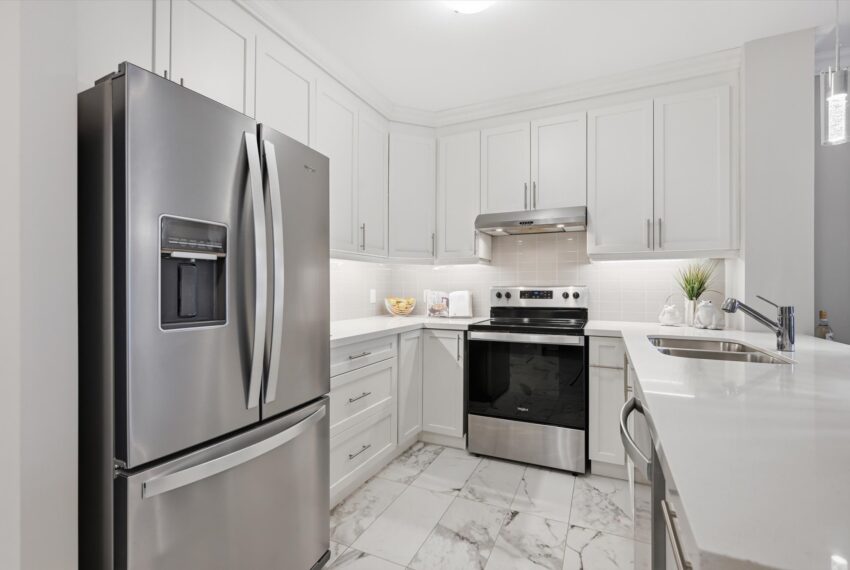 11-830 Megson Terrace Unit 113-011