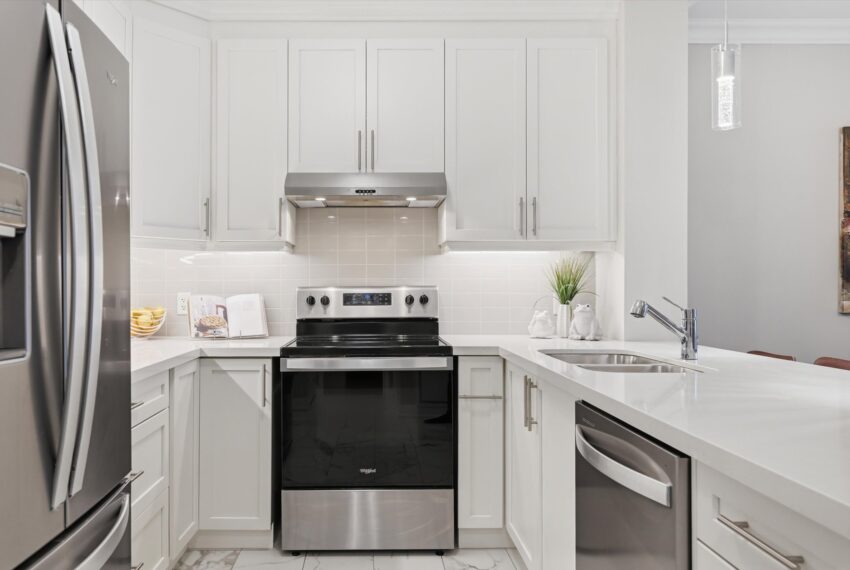 12-830 Megson Terrace Unit 113-012