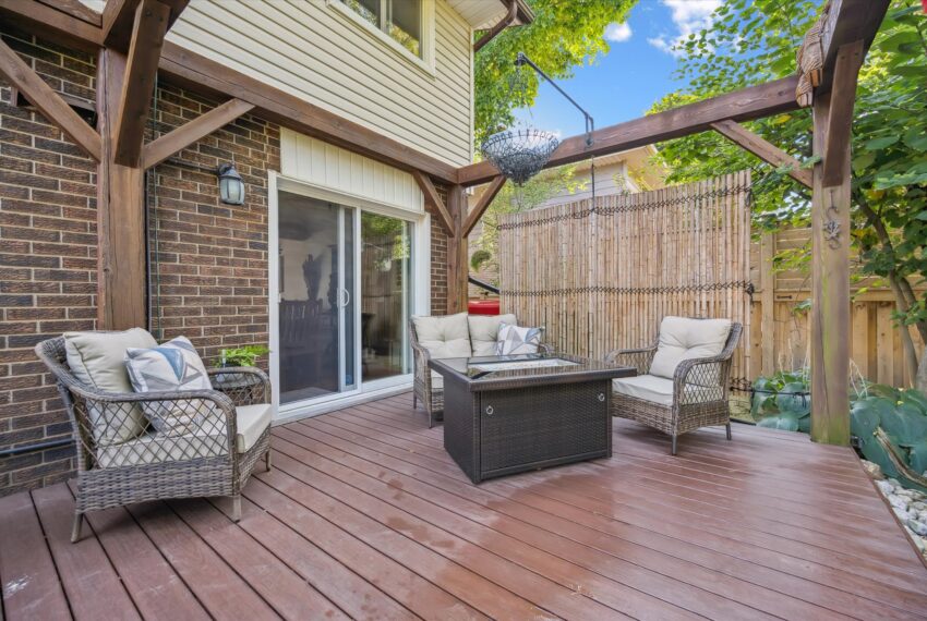 33-Westbury Crescent 033