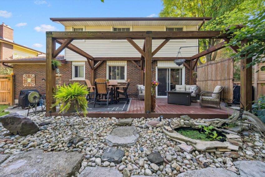 36-Westbury Crescent 036