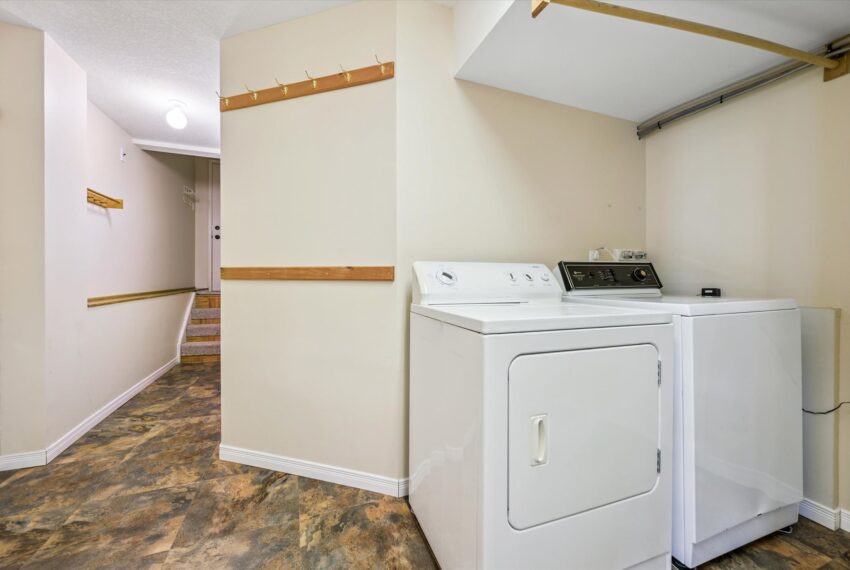 37-Jones Baseline 030