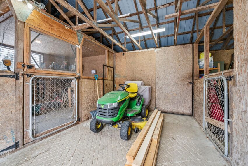 43-Jones Baseline 036