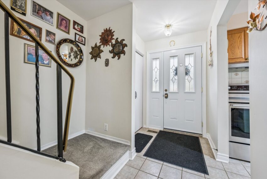 05-Shadeland Crescent 005