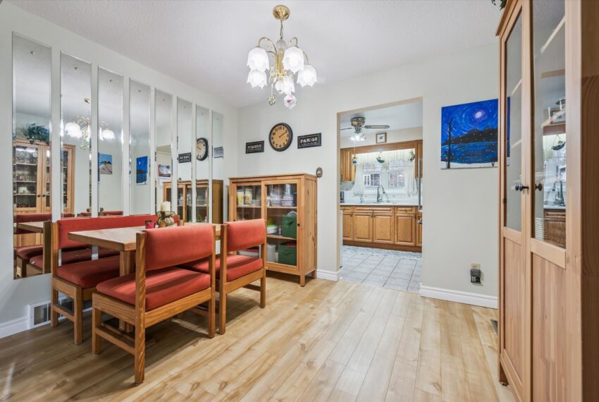 09-Shadeland Crescent 009