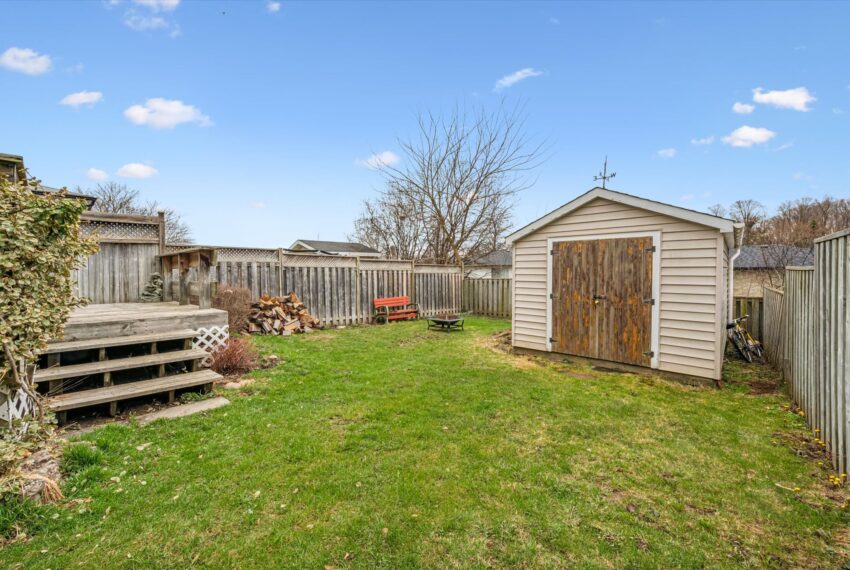 32-Shadeland Crescent 032