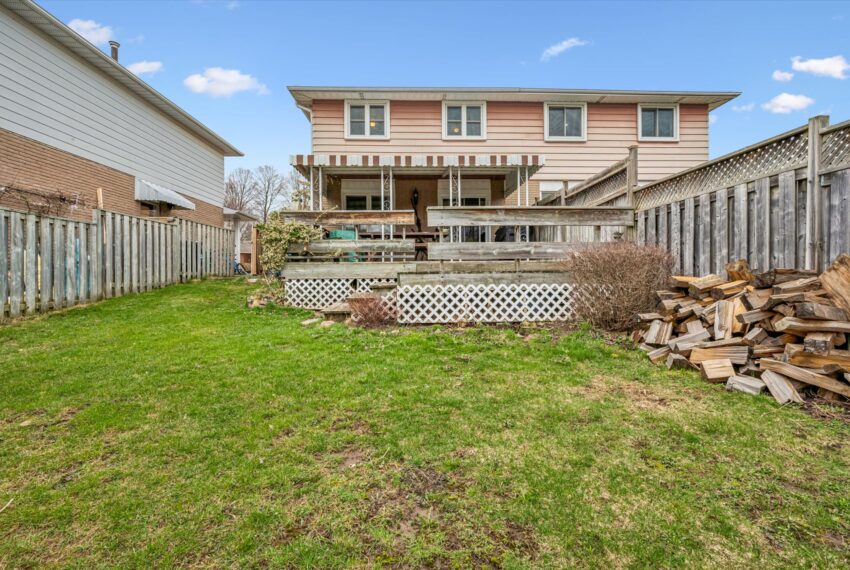 36-Shadeland Crescent 036