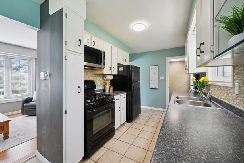 16-Hastings Blvd 014