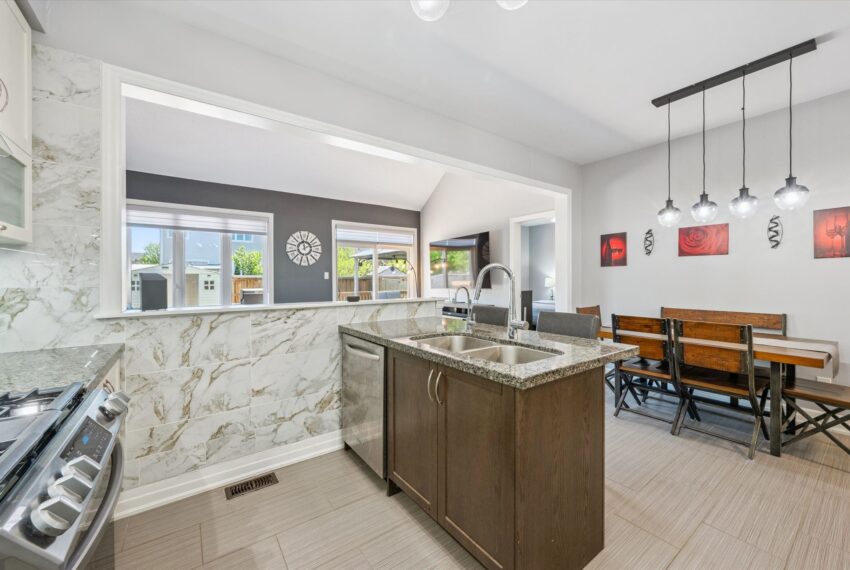 19-greenwood drive 014