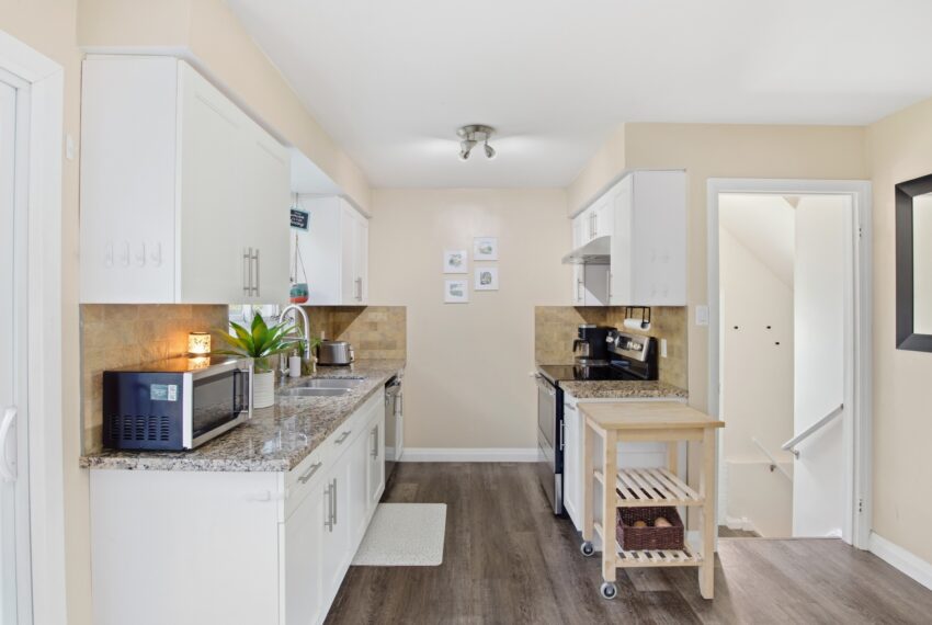 19_51 clemens ave - 19