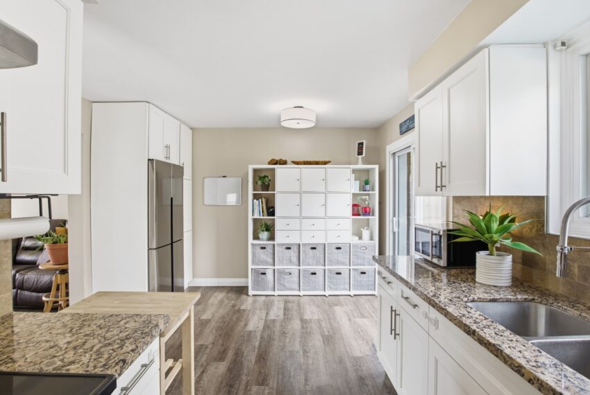 20_51 clemens ave - 20