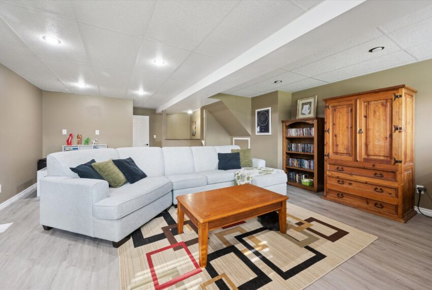 26-Hastings Blvd 024