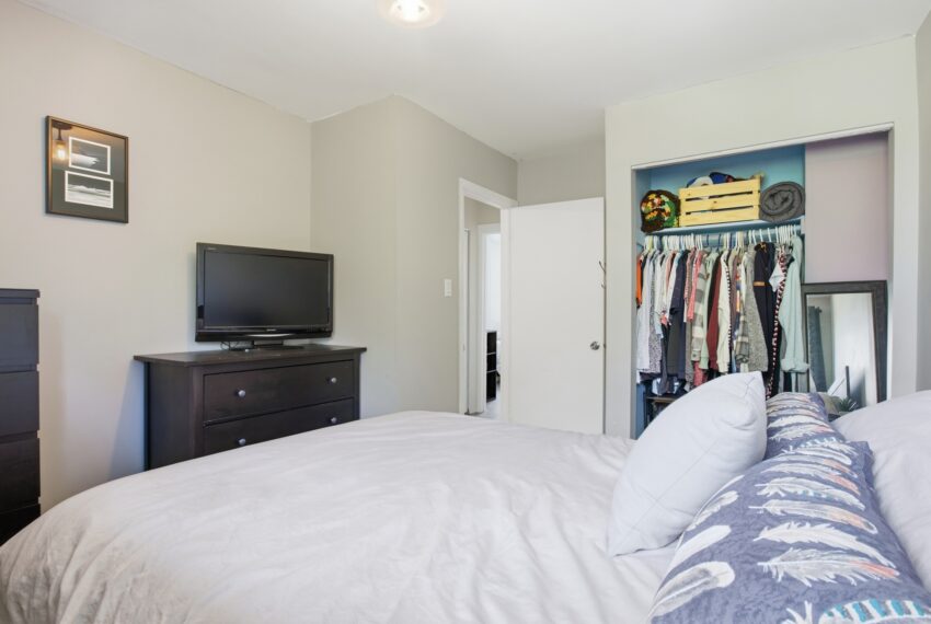 28_51 clemens ave - 28