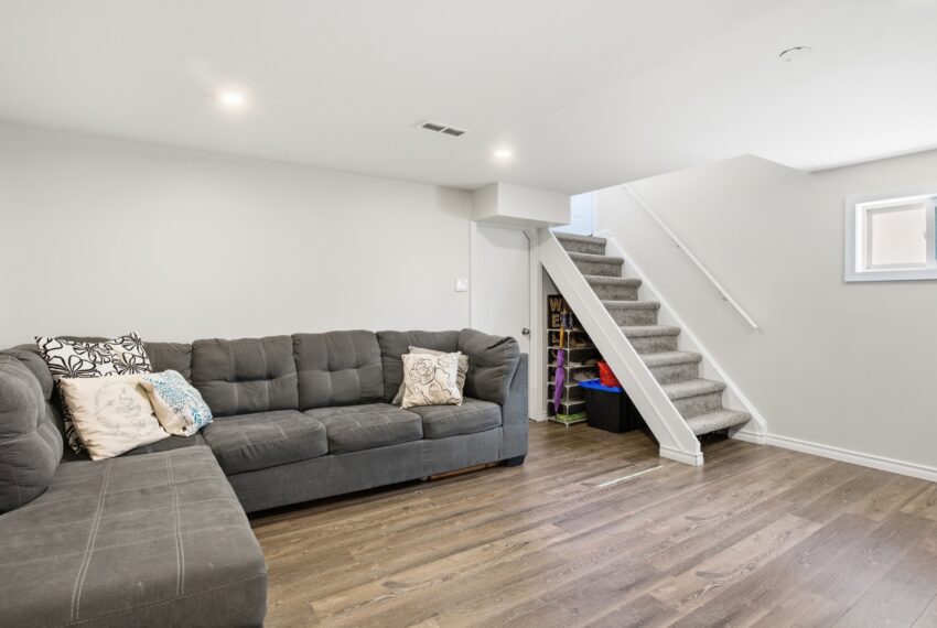 31_51 clemens ave - 31