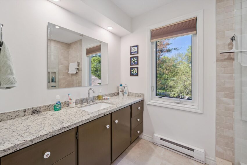 34-S Muskoka Dr 034