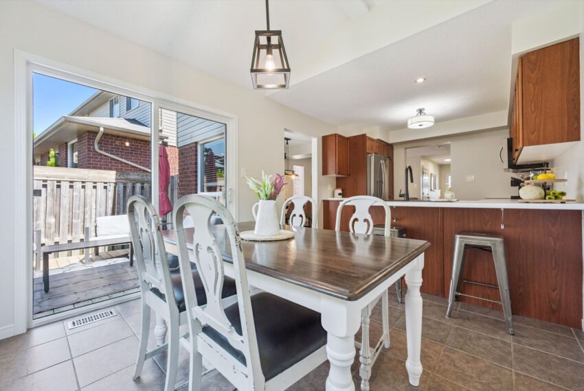 13-Davison Dr 013