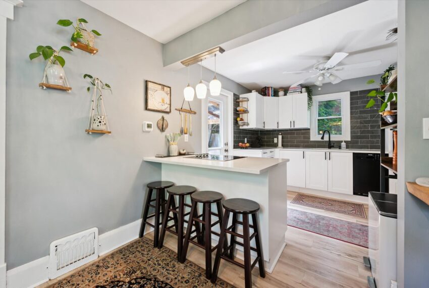 13-Waterloo Ave 013