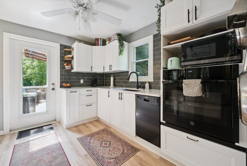 14-Waterloo Ave 014