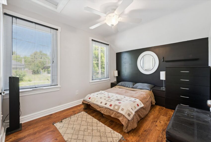 22-Waterloo Ave 022