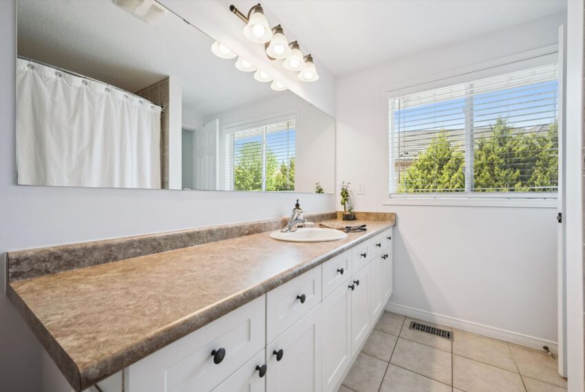 23-Davison Dr 023