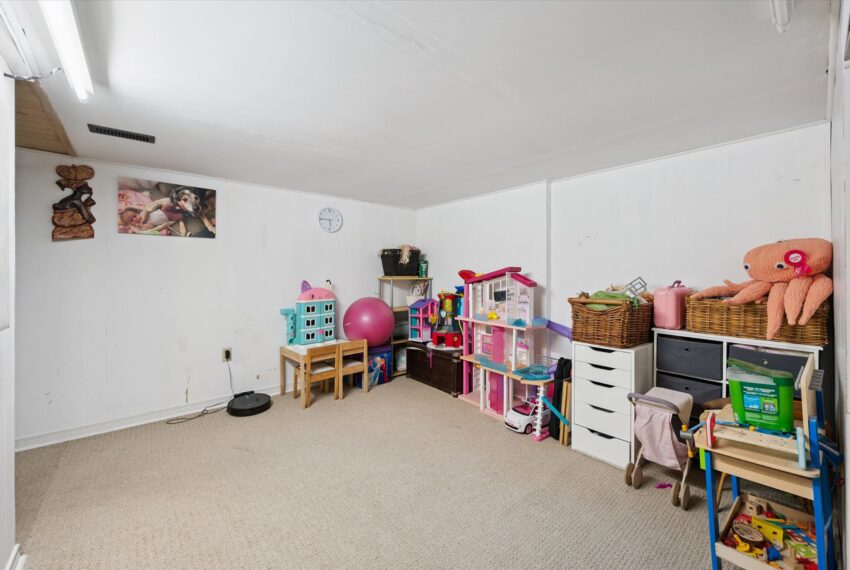25-Waterloo Ave 025
