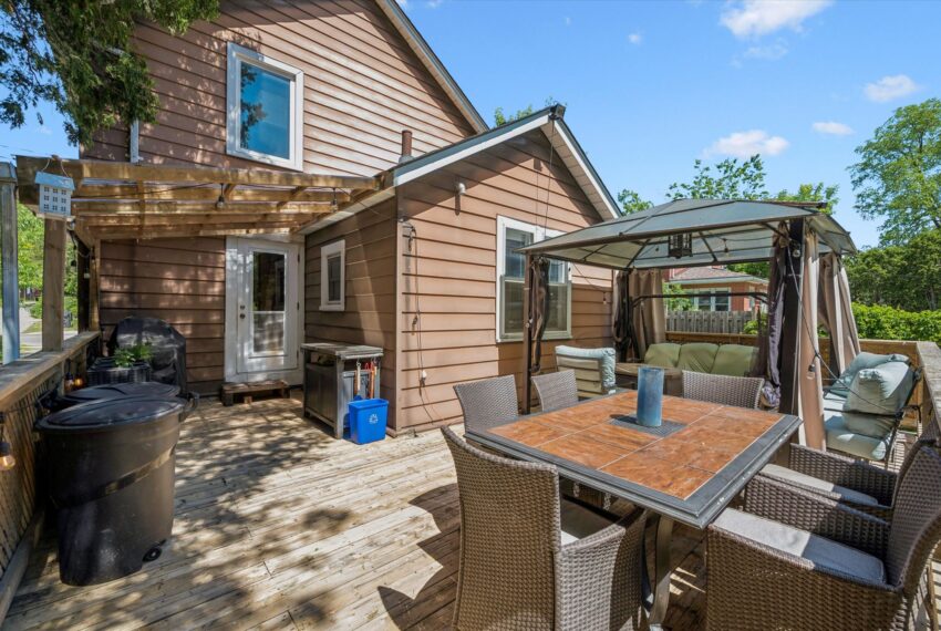 27-Waterloo Ave 027