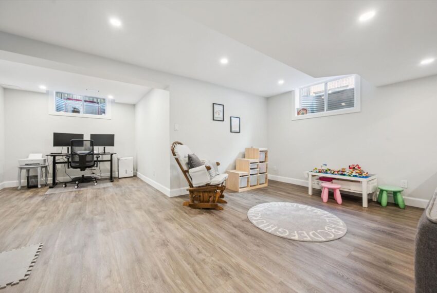 30-Davison Dr 031