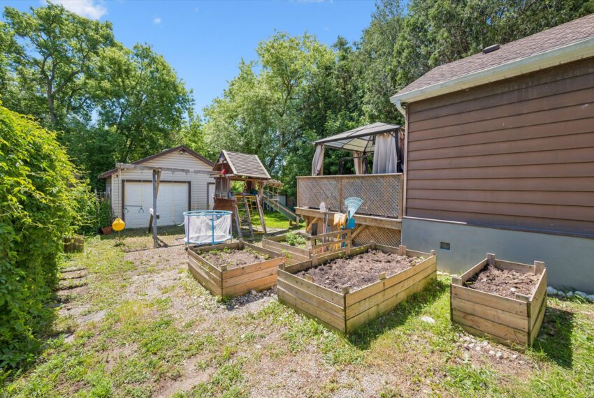 30-Waterloo Ave 030