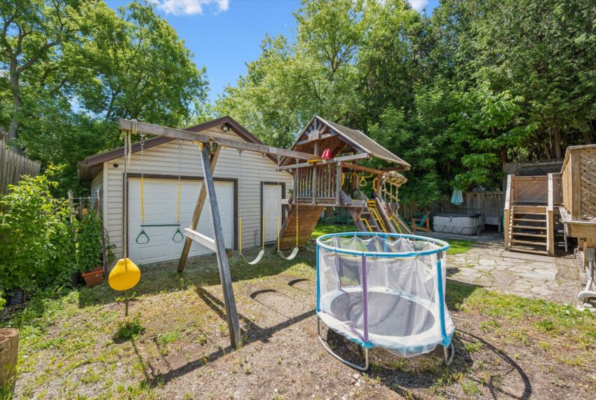 31-Waterloo Ave 031