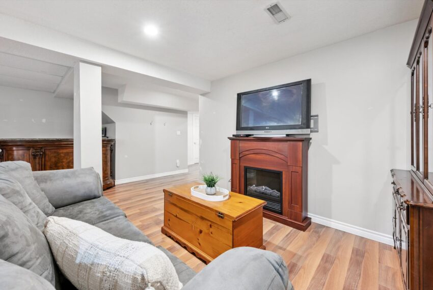 29-Ferman Dr #36 029