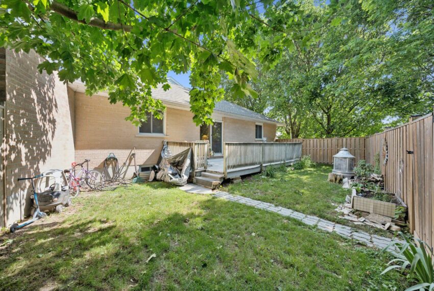 35-Ferman Dr #36 035