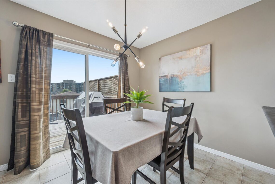 14-Davison Dr 014