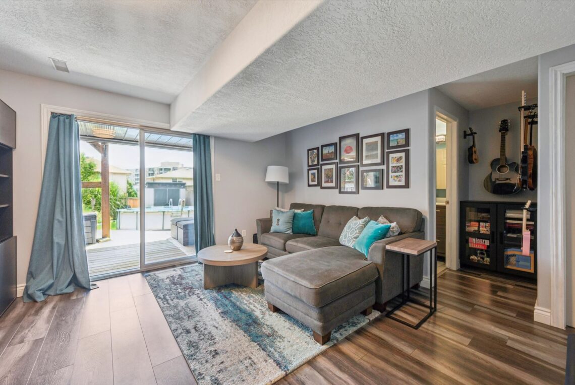 27-Davison Dr 027