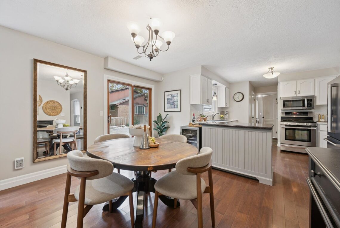 17-Sugarbush Pl 010