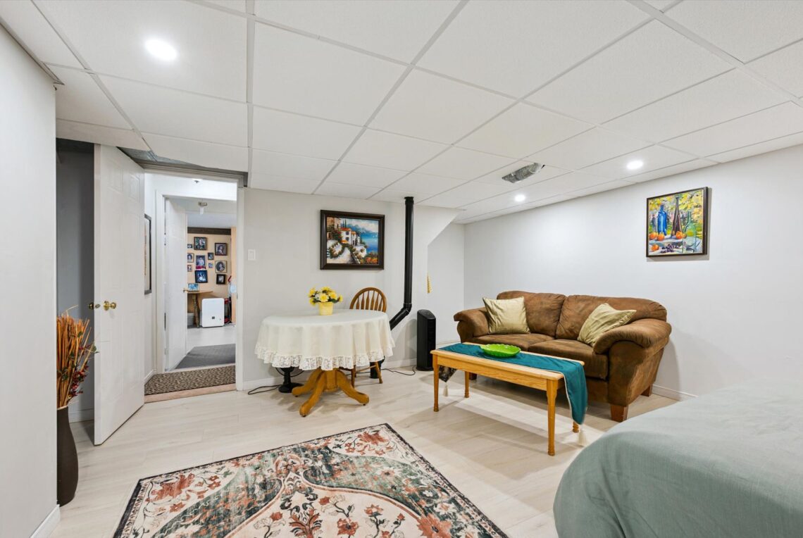 38-Woodhill Dr 038